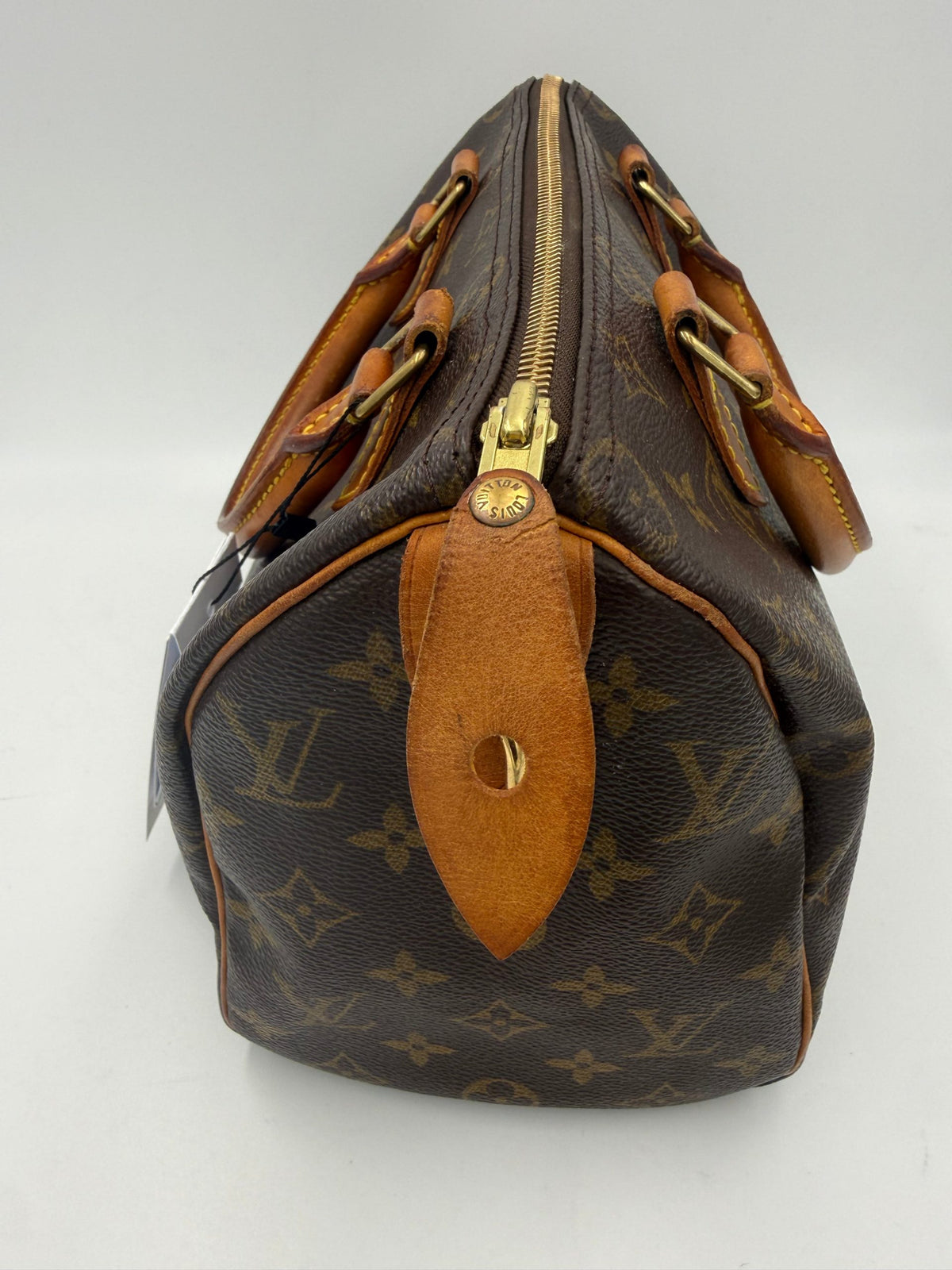 LOUIS VUITTON Speedy 25 Monogram Handbag