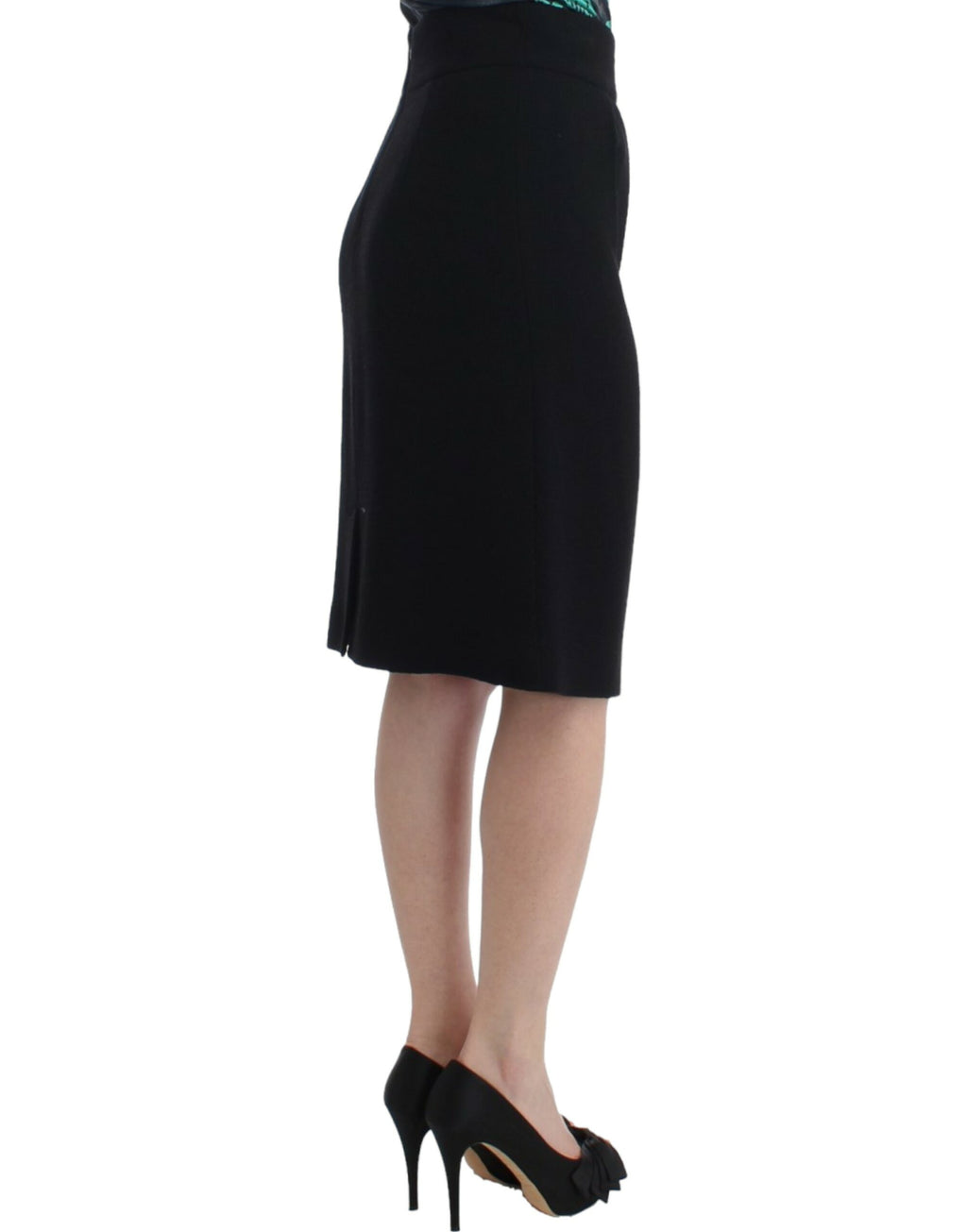 Black wool pencil skirt