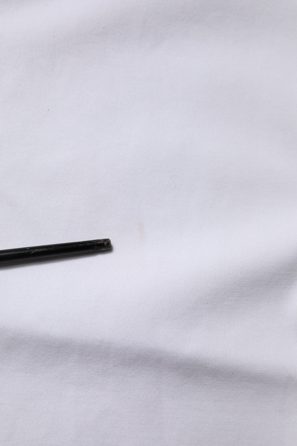 White Logo Embellish Short Sleeves T-shirt