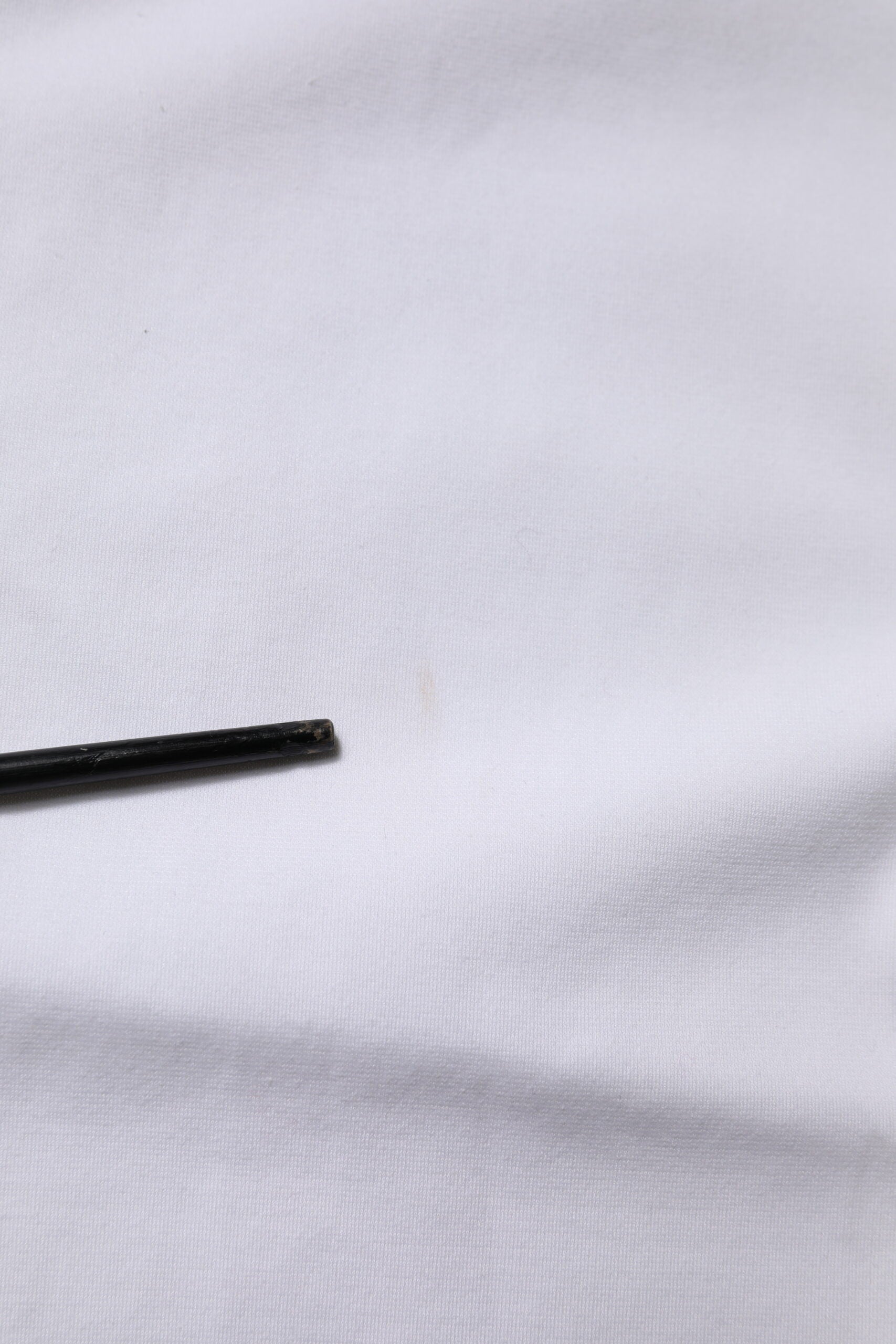 White Logo Embellish Short Sleeves T-shirt