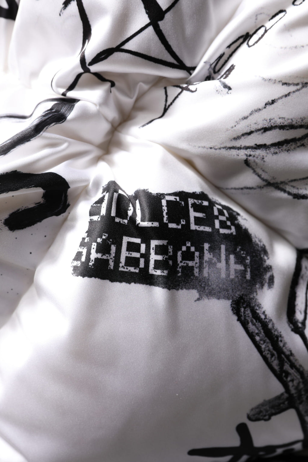 White Polyester Printed Hood Quilted Hat