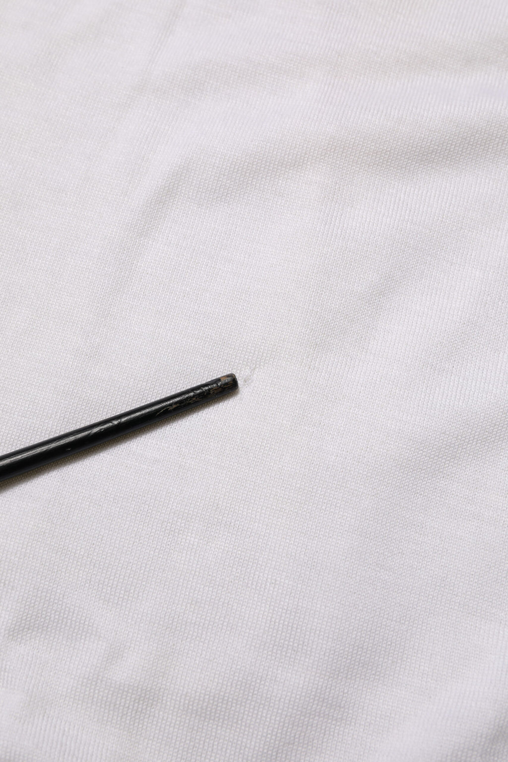 White Cashmere Logo V-neck Pullover Sweater