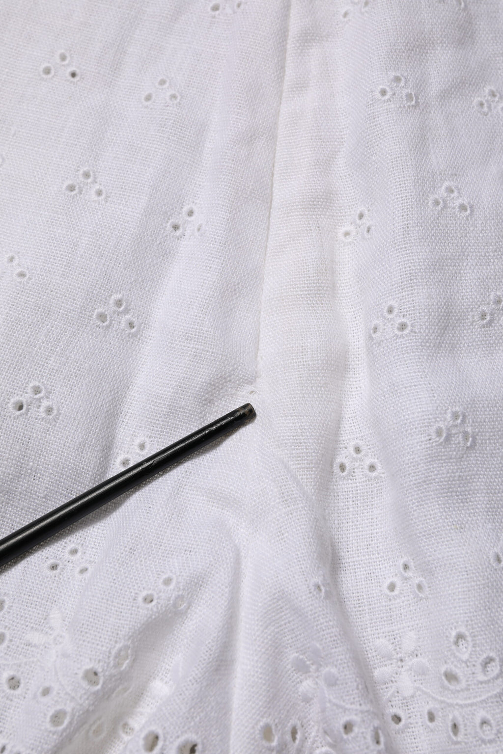 White Linen High Waisted Hot Pants Shorts