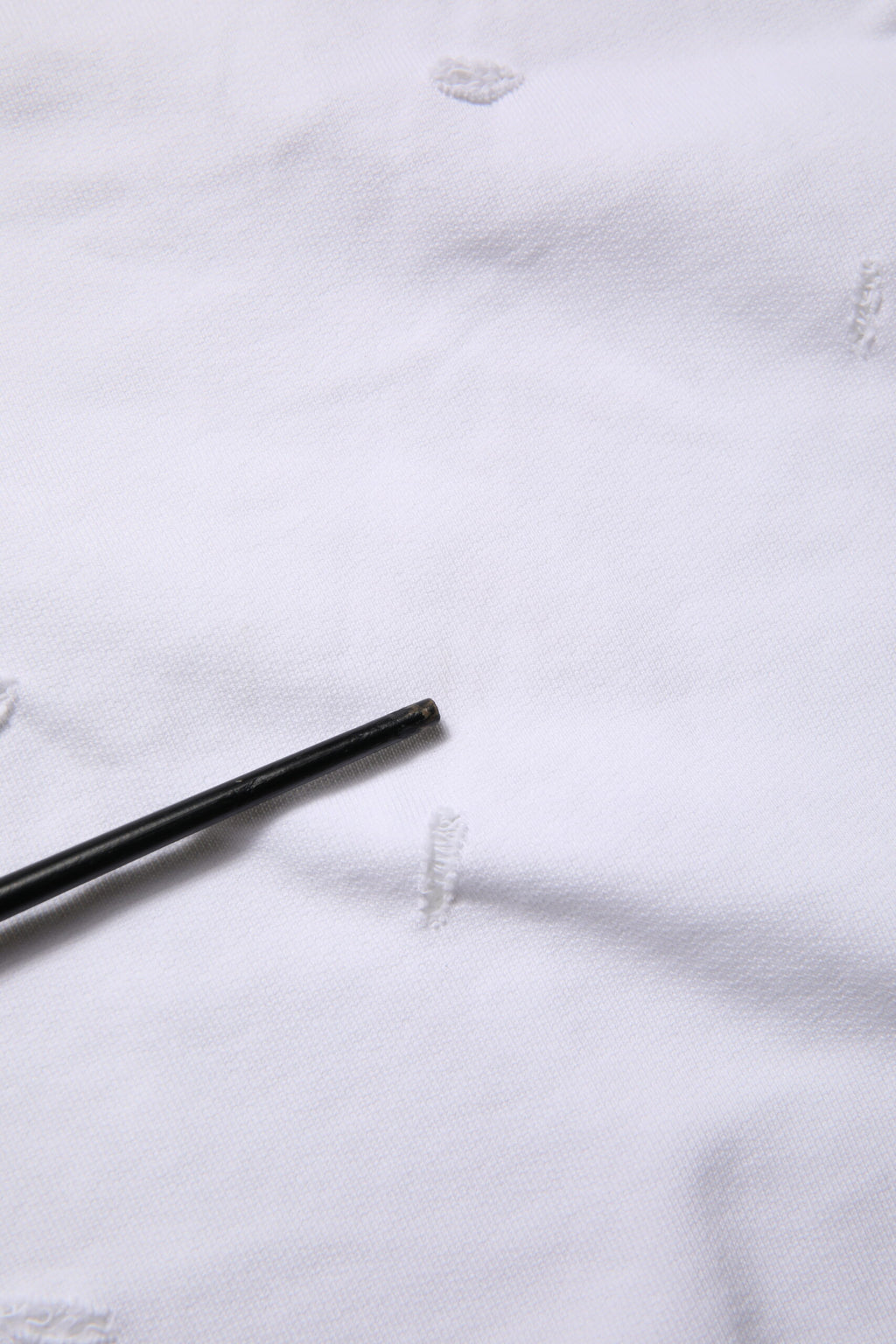 White Ripped Mid Waist Casual Bermuda Short