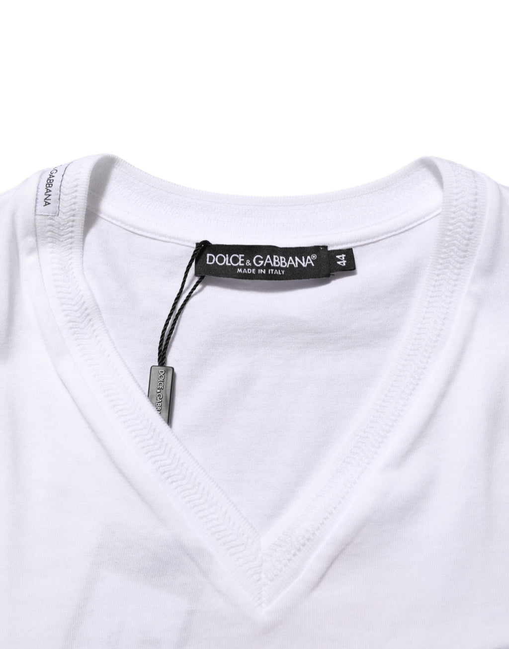 White Cotton Logo Patch V-neck Tee T-shirt