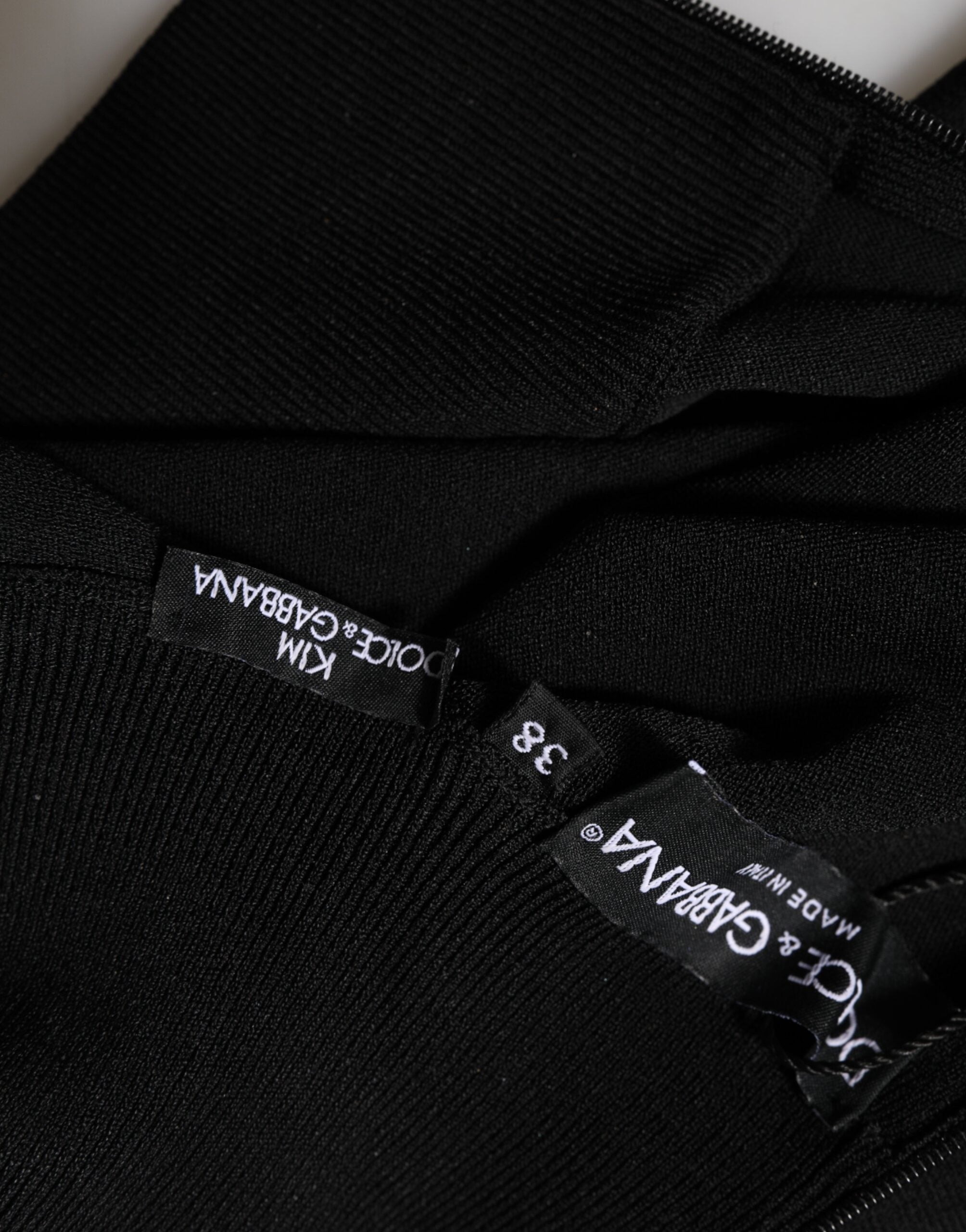 Black Viscose Turtle Neck Crop Pullover Top