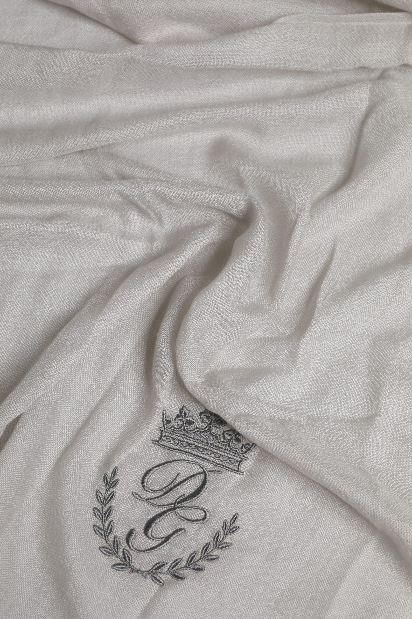 Gray Cashmere Knit Fringes Neck Foulard 67cm x200cm Foulard Scarf