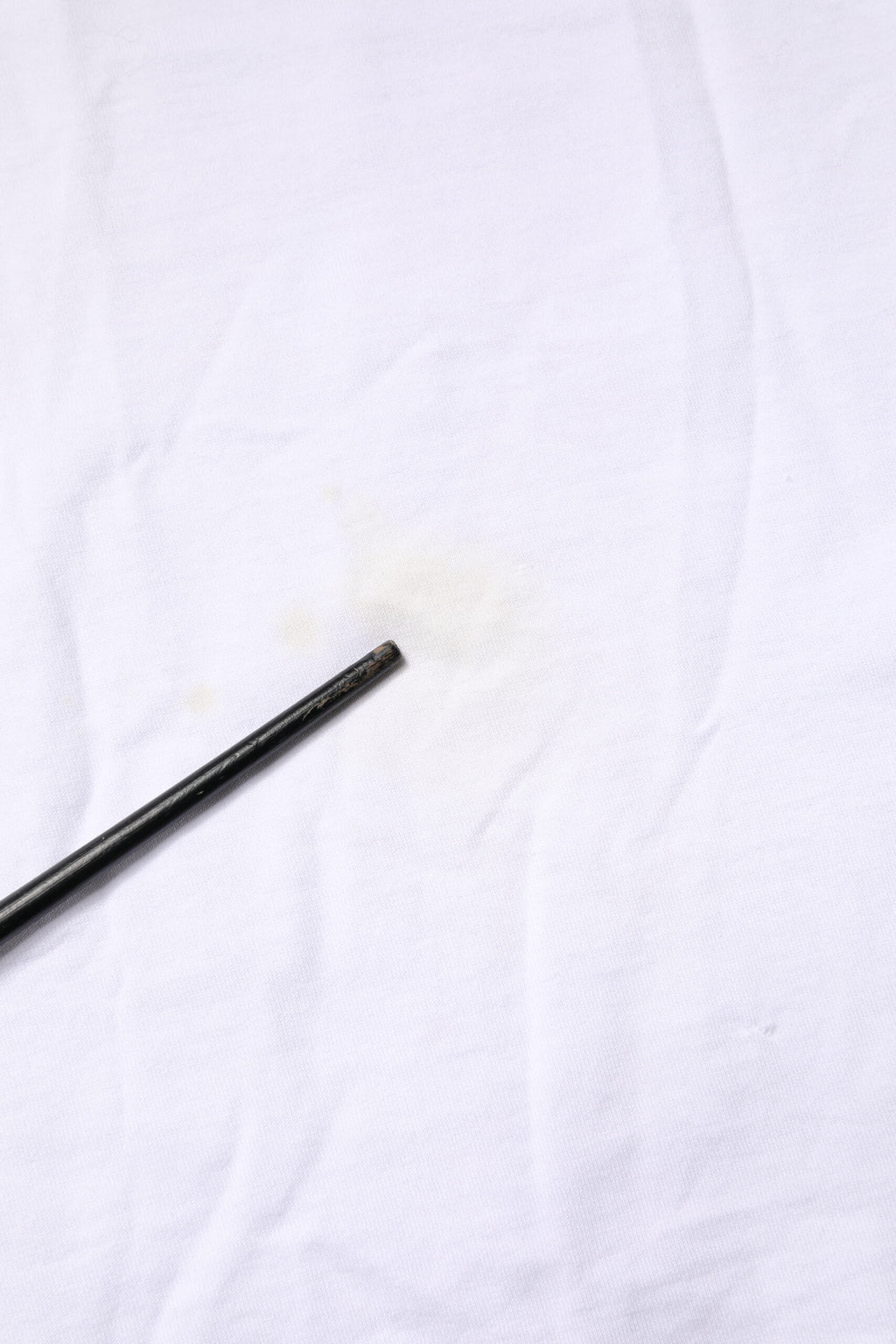 White Cotton Necklace Embellished T-shirt